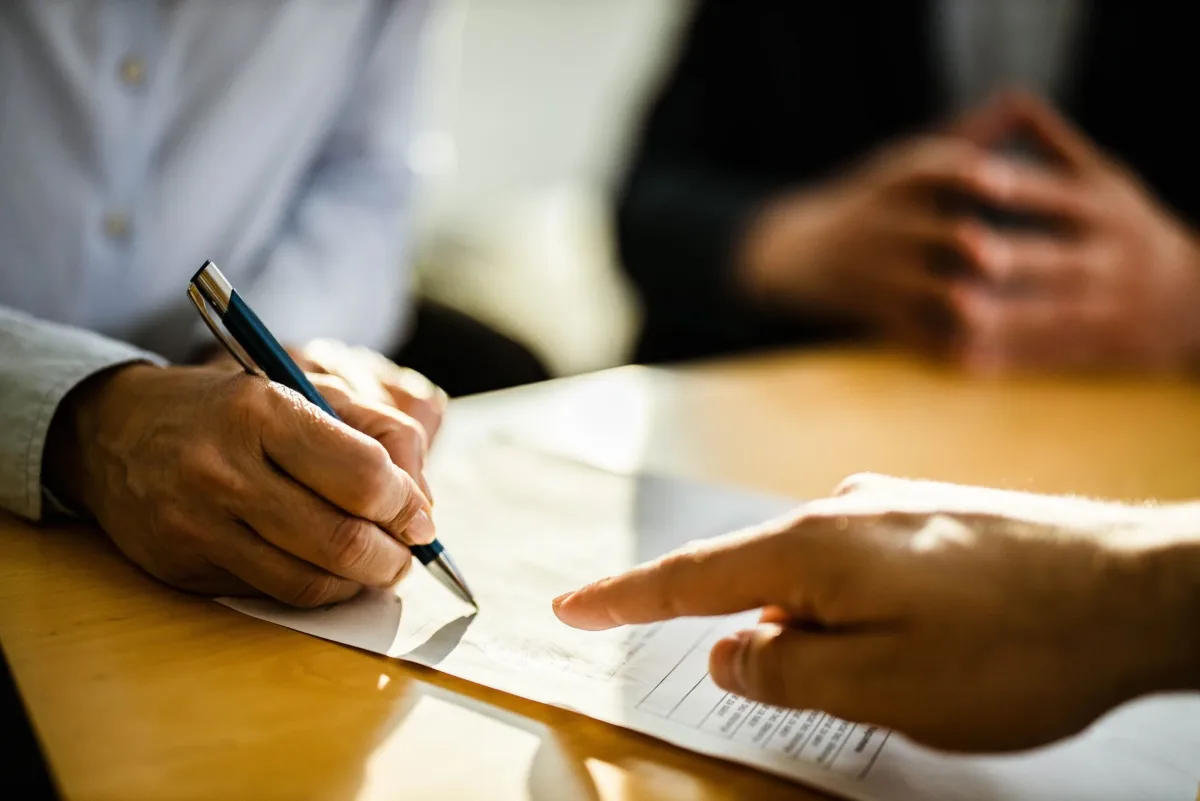 Cómo hacer el traspaso de un vehículo en El Salvador: requisitos y costo