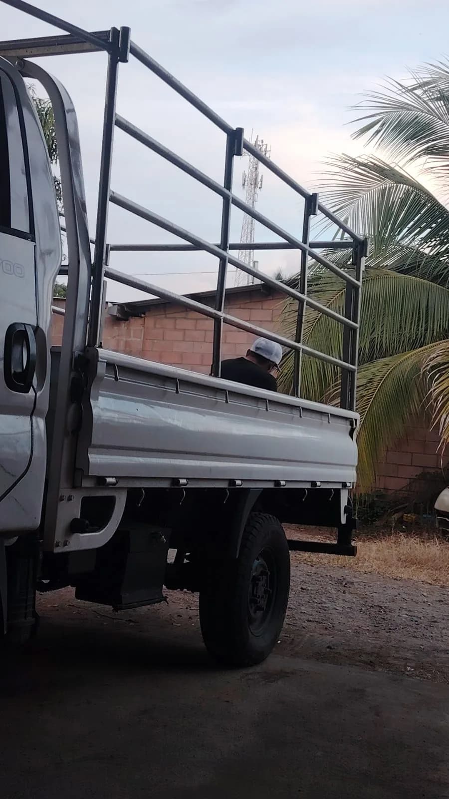 Kia k 2700 año 2018 rodaje sencillo