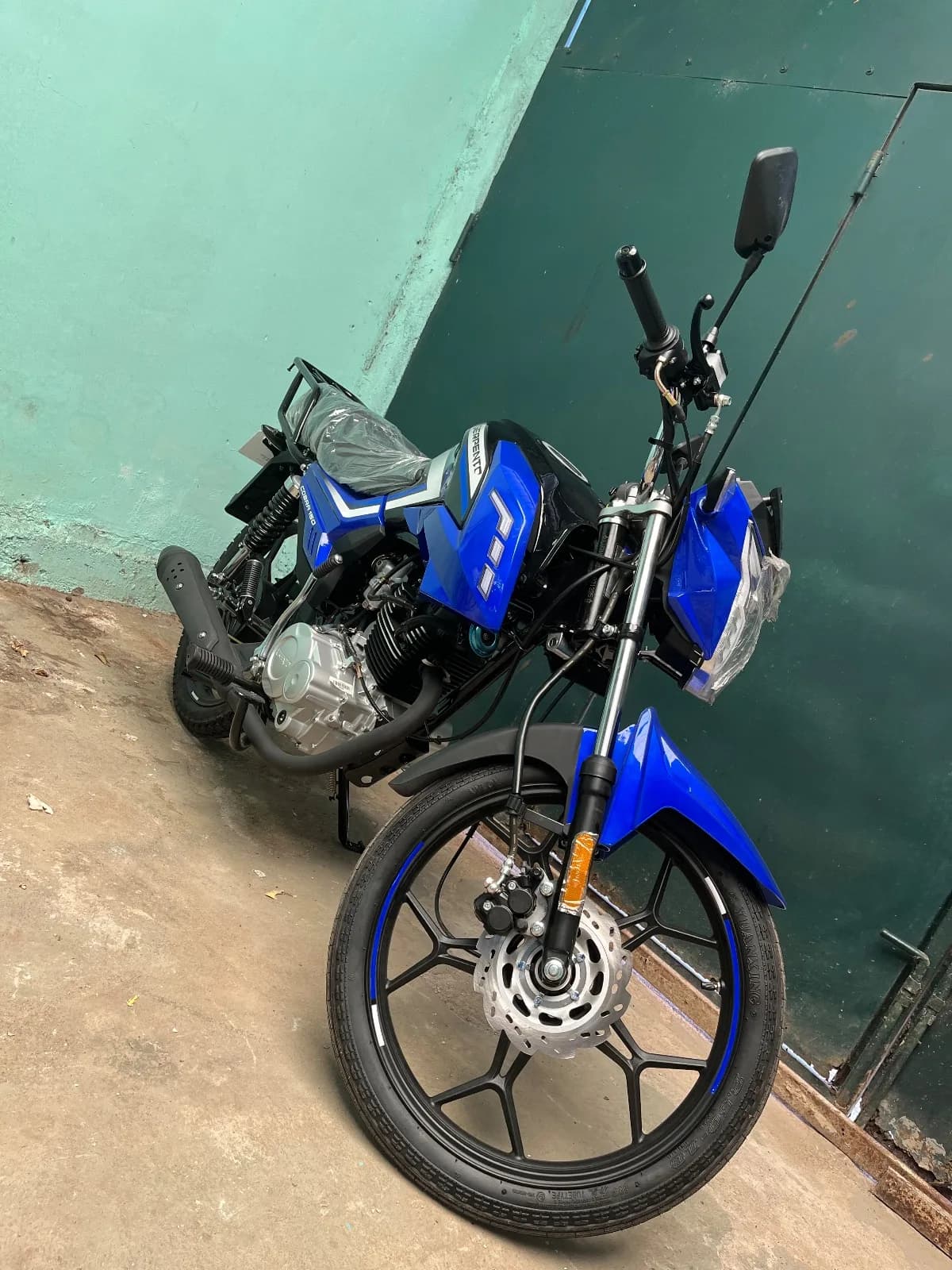 💙💙Motocicleta serpento cobra 150 en color azul